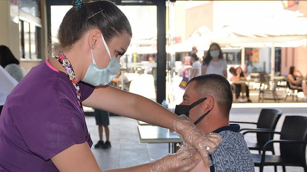 Turquía ocupa la octava posición en la administración de vacunas contra el Covid-19
