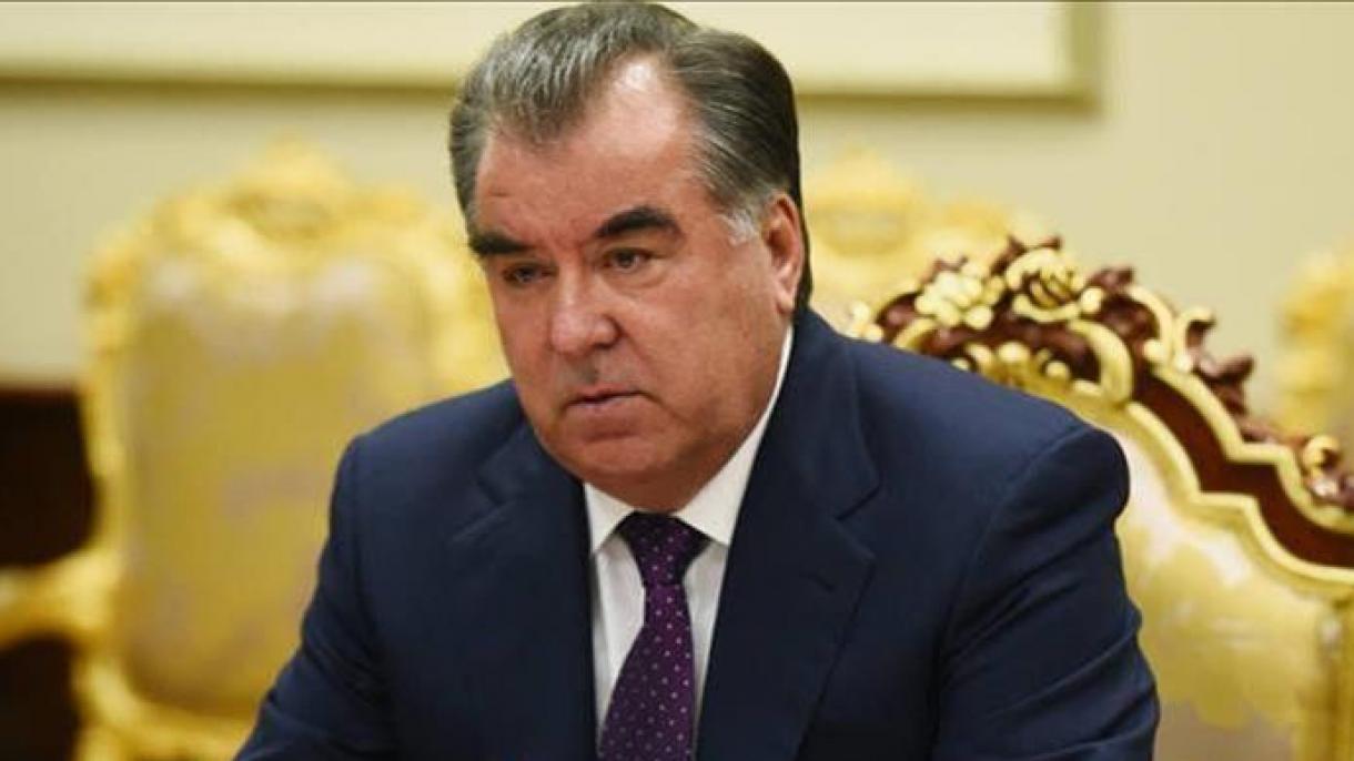 塔吉克斯坦总统选举：拉赫曼再次连任
