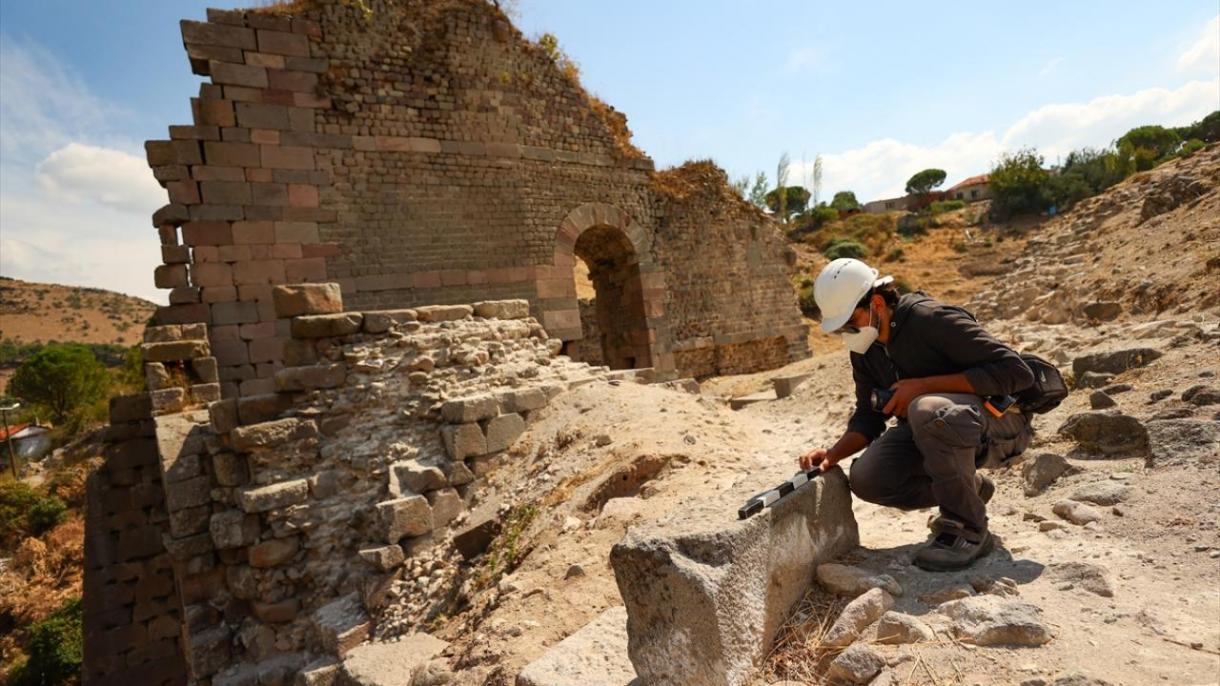 Bergama Antik Kenti Kolezyum18.jpg