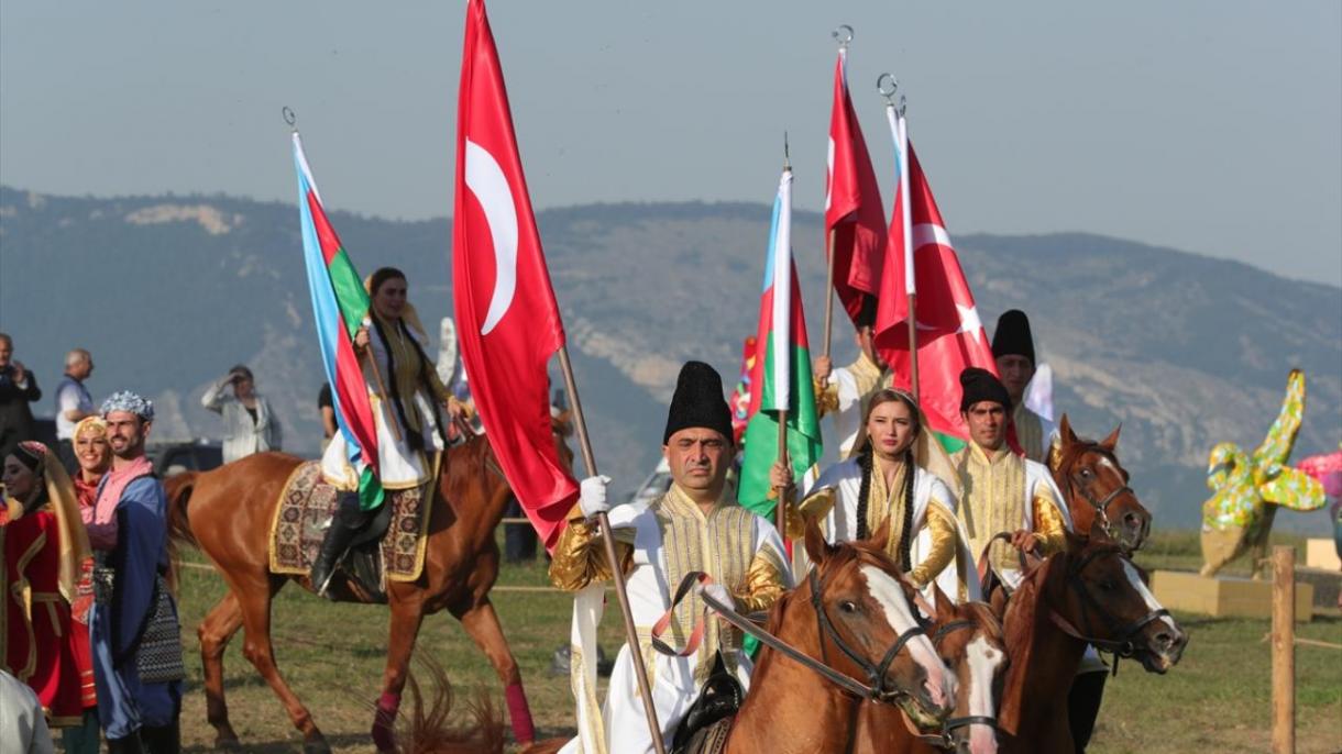 erdogan aliyev şuşa 09.jpg