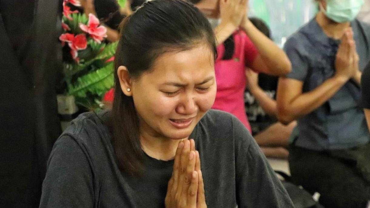 En Myanmar detienen a una periodista que apoya las protestas contra el golpe militar
