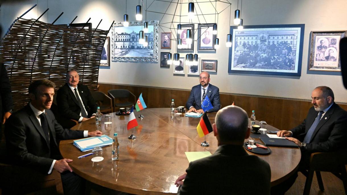 阿塞拜疆和亚美尼亚等五方领导人会晤