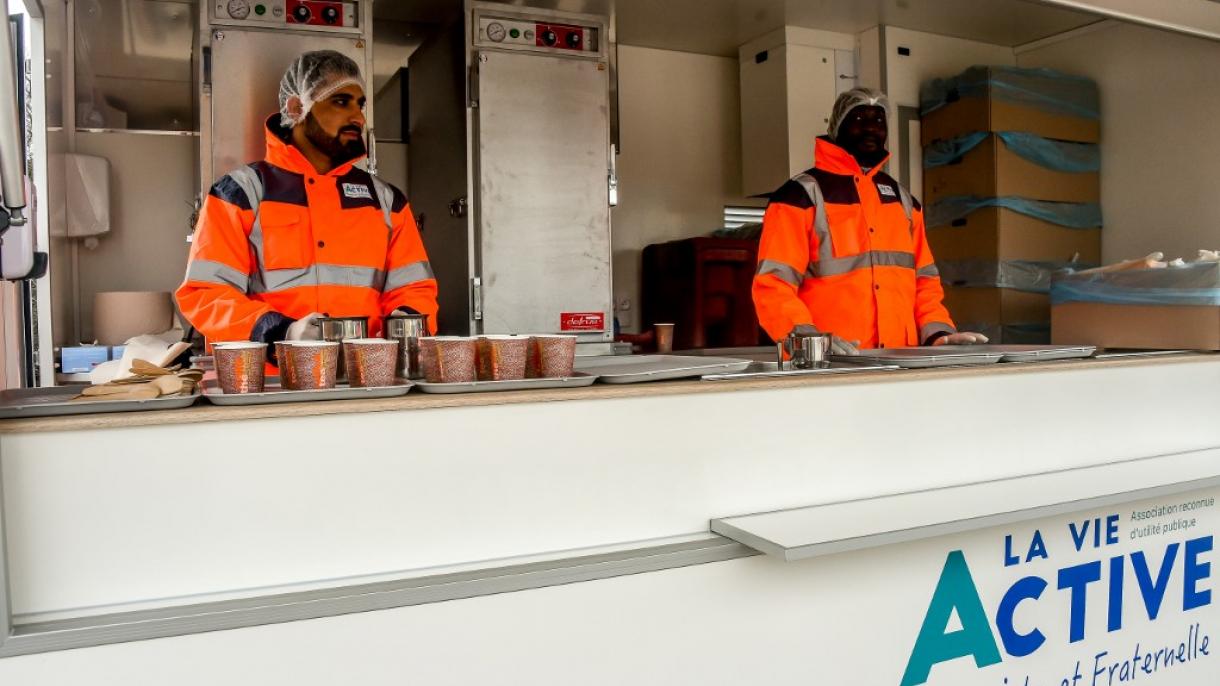 Interdiction de distribution de repas aux migrants: un tribunal français rejette la requête des ONG