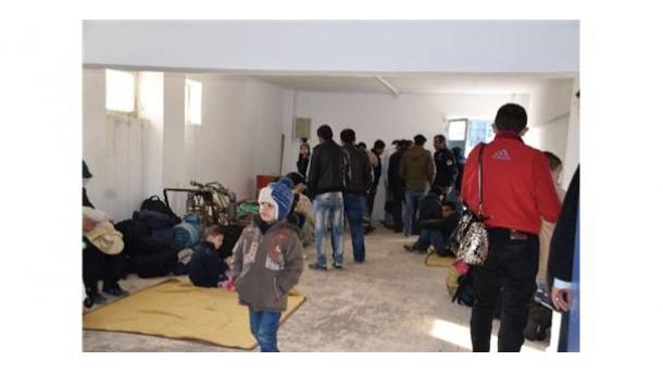 128 imigranţi ilegali reţinuţi în judeţul Izmir