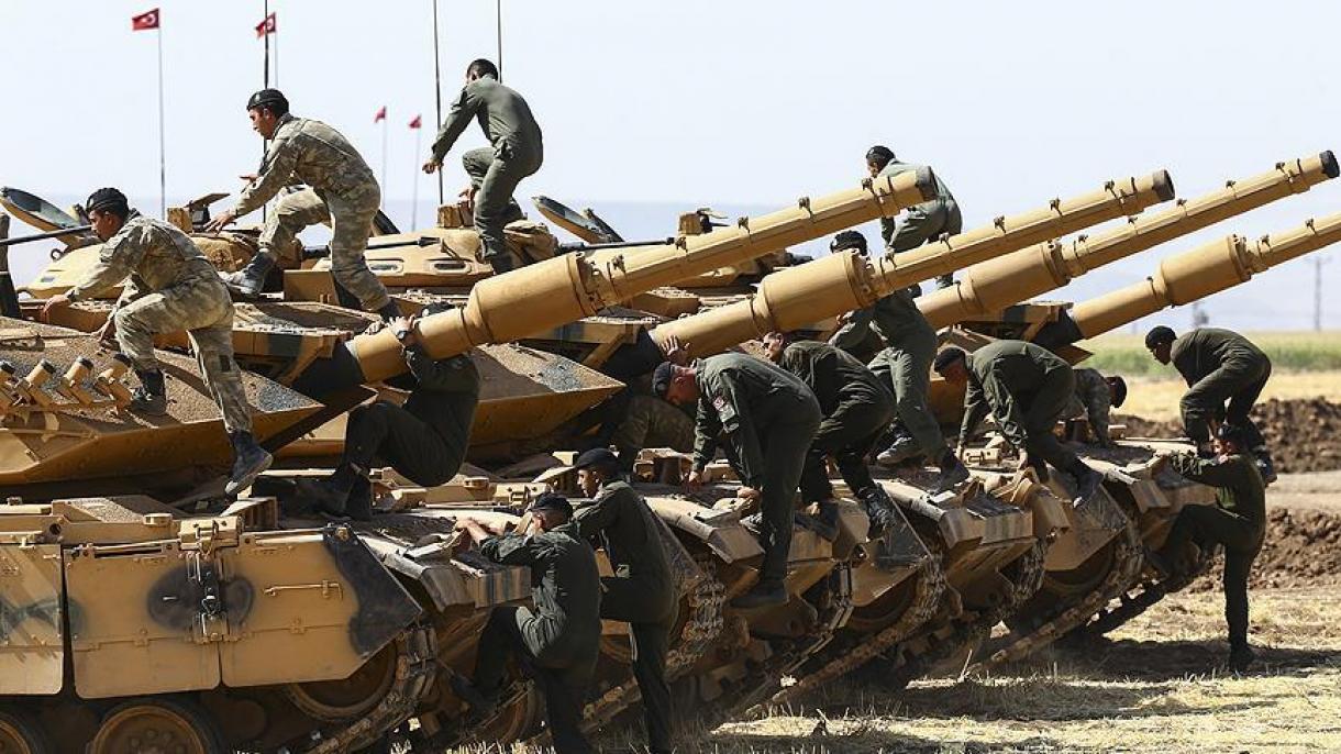Hyn në ditën e 12-të stërvitja e përbashkët ushtarake në kufirin Turqi-Irak