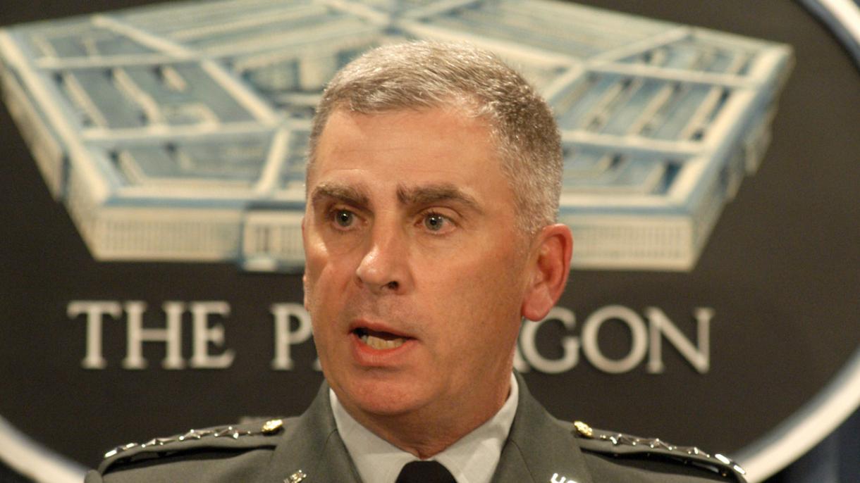 Trump escolhe um general aposentado como embaixador na Arábia Saudita