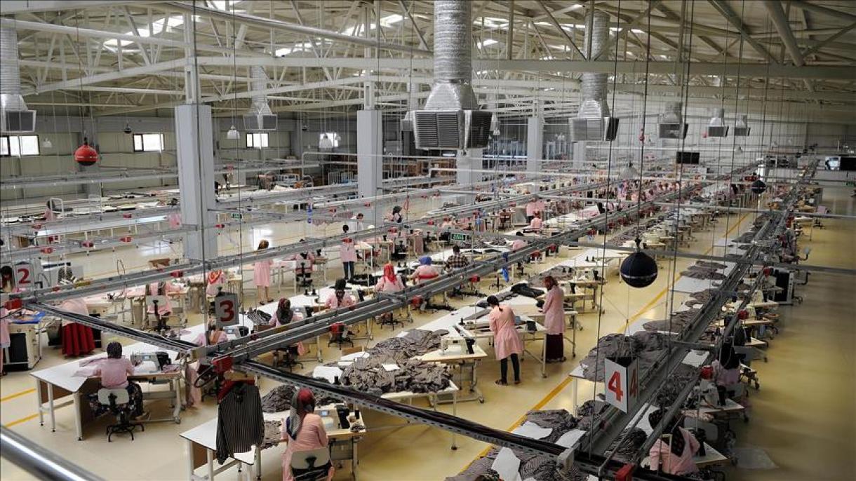 Le groupe turco algérien "Tayal" effectue sa première expédition de produits vers l'Europe