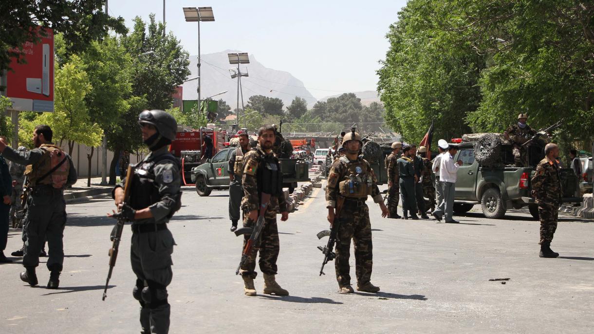 阿富汗一家银行遭袭 20死50伤