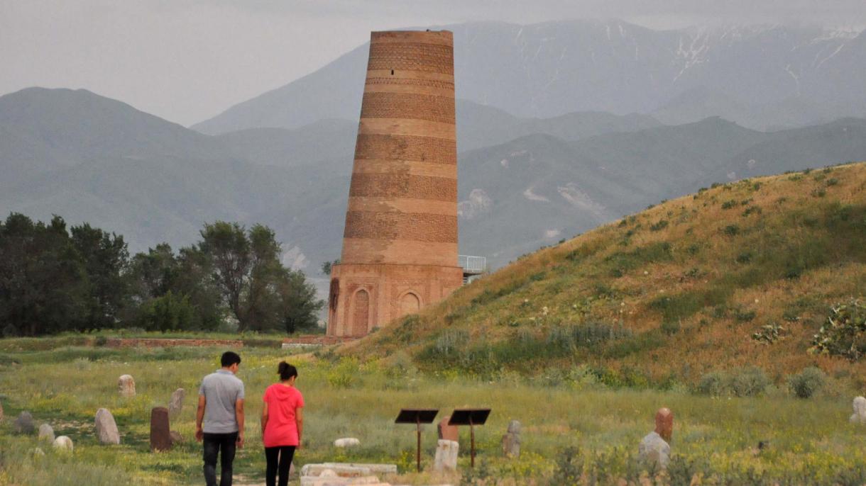 Кыргызстандагы тарыхый түрк архитектурасынын үлгүлөрү