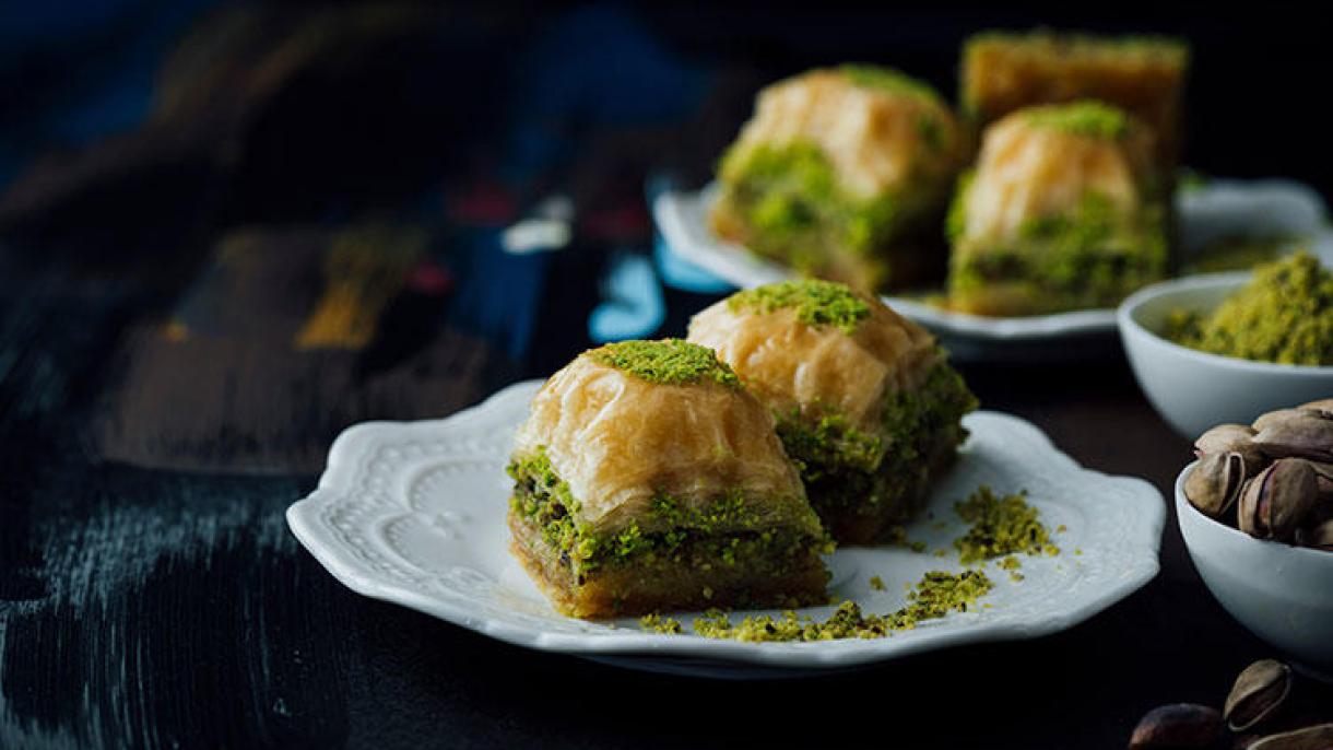 gaziantep baklavası.jpeg