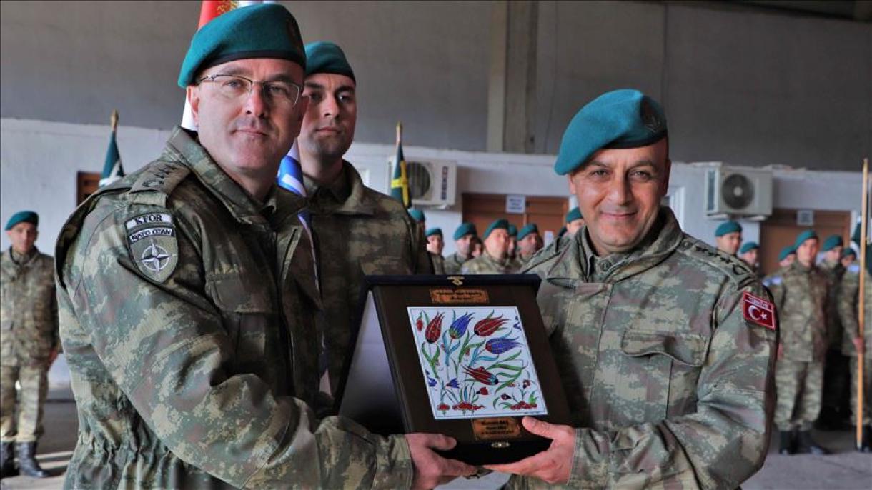 Kosova_Turk Taburunda Görev Değişimi.jpg