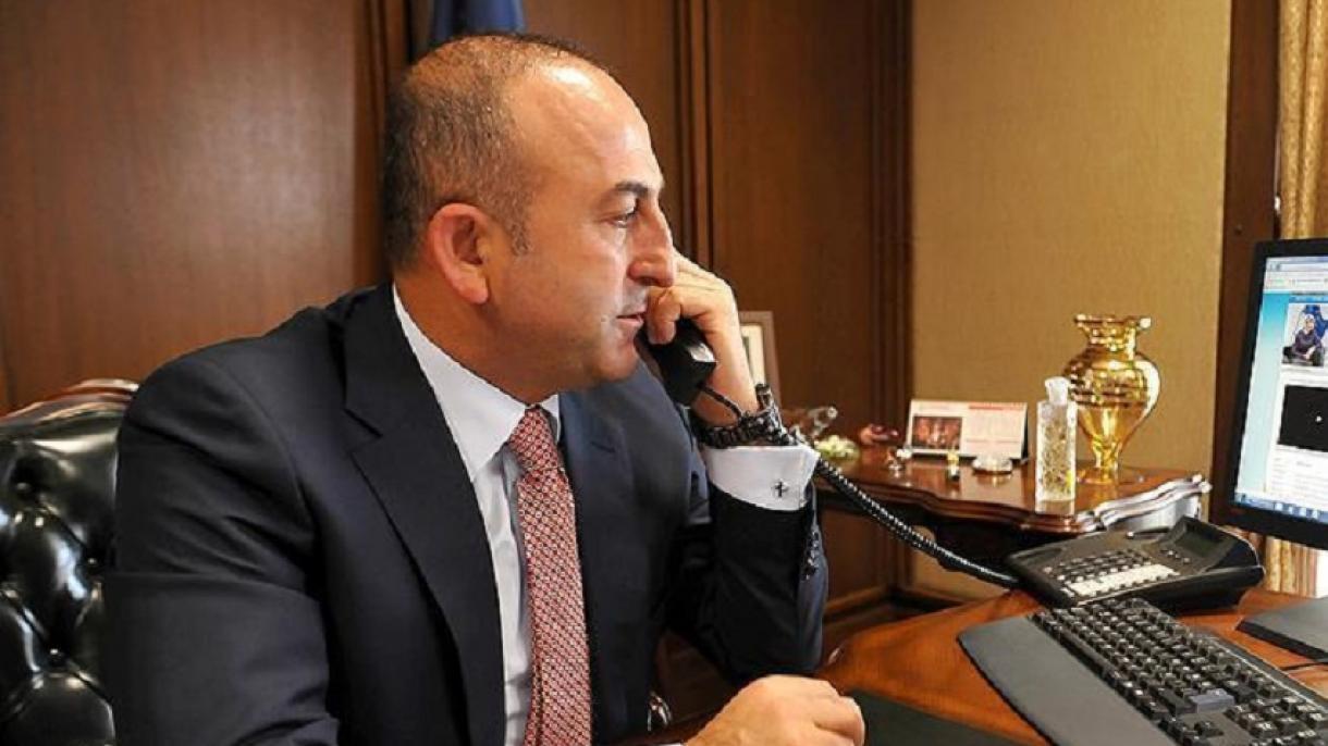 Çavuşoğlu conversou com o primeiro-ministro da administração regional curda do Iraque