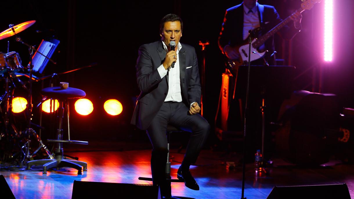 Dany Brillant dará concierto en el Salón Al Aire Libre de Harbiye Cemil Topuzlu