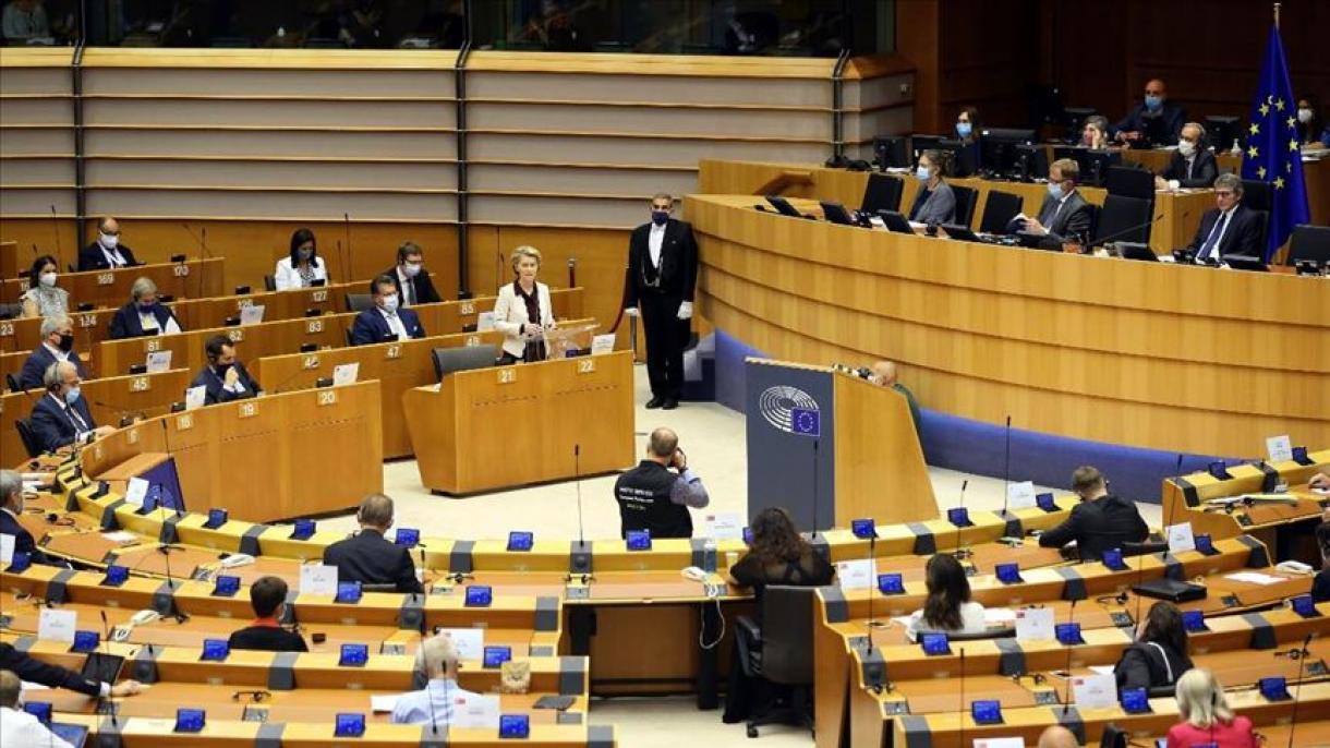 تصویب بسته حمایت مالی 3.4 میلیارد یورویی پارلمان اروپا از کشورهای میزبان ​​پناهندگان اوکراینی