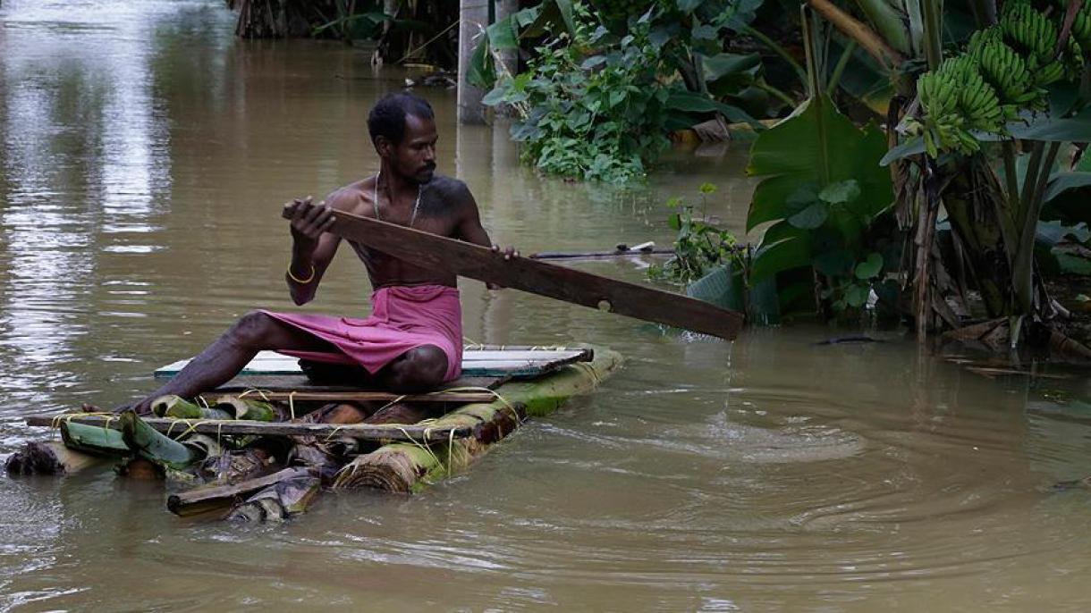斯里兰卡季风降雨引发洪水和山体滑坡