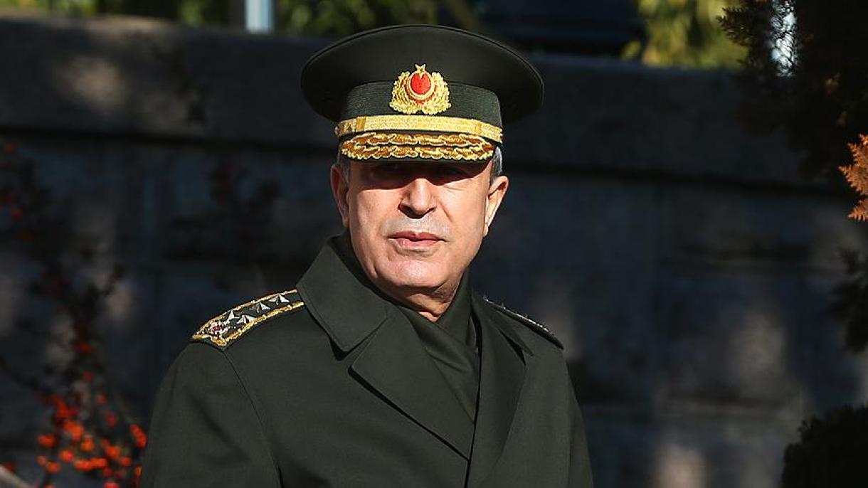 Generalul Hulusi Akar a vizitat unităţile de la Gaziantep şi Kilis