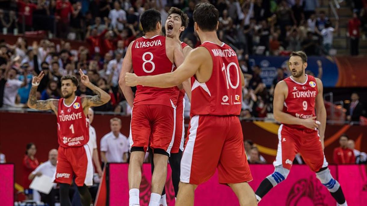 Basketbol taqımınıň köndäşläre bilgele buldı