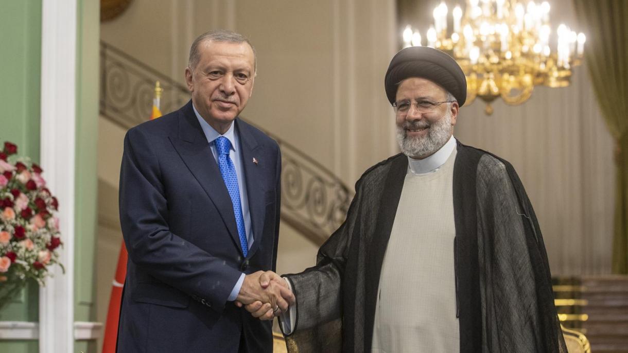 Recep Tayyip Erdoğan si e’ recato  Iran per una visita ufficiale