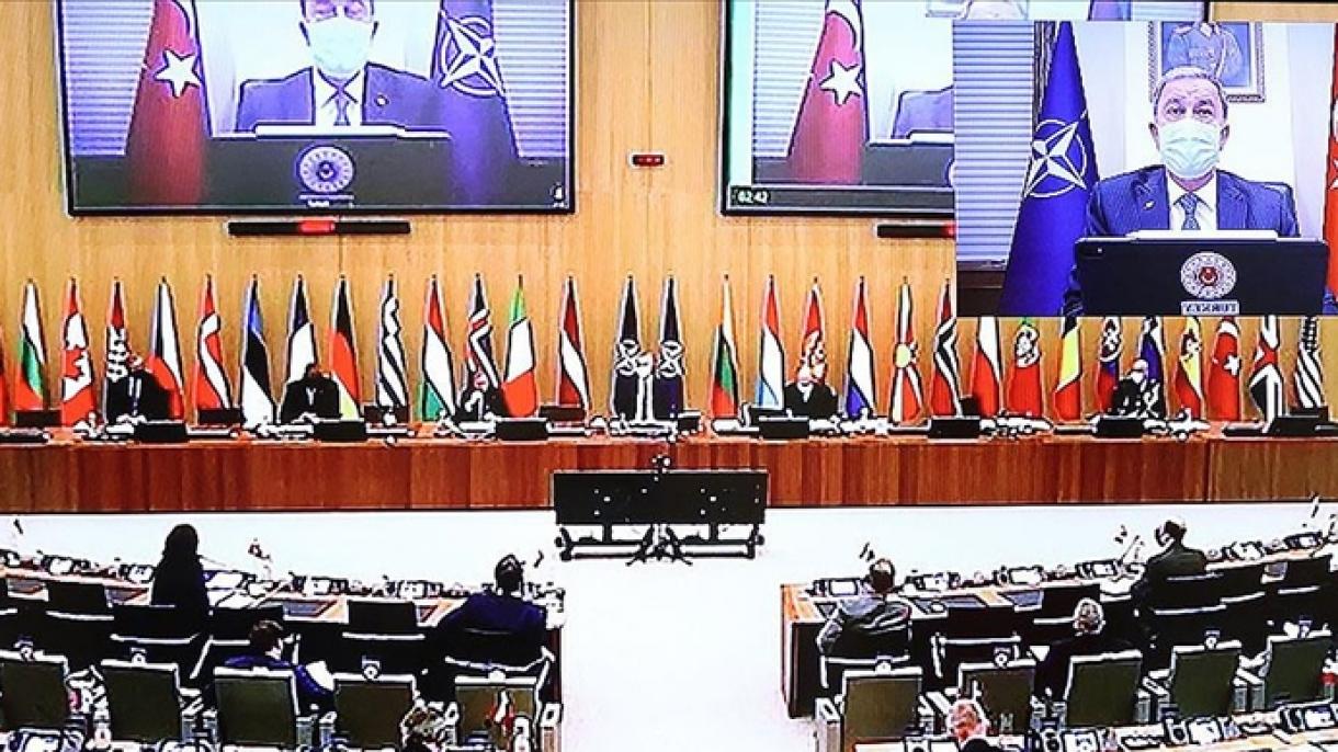 Hulusi Akar a participat la reuniunea NATO privind procesul de pace în Afganistan