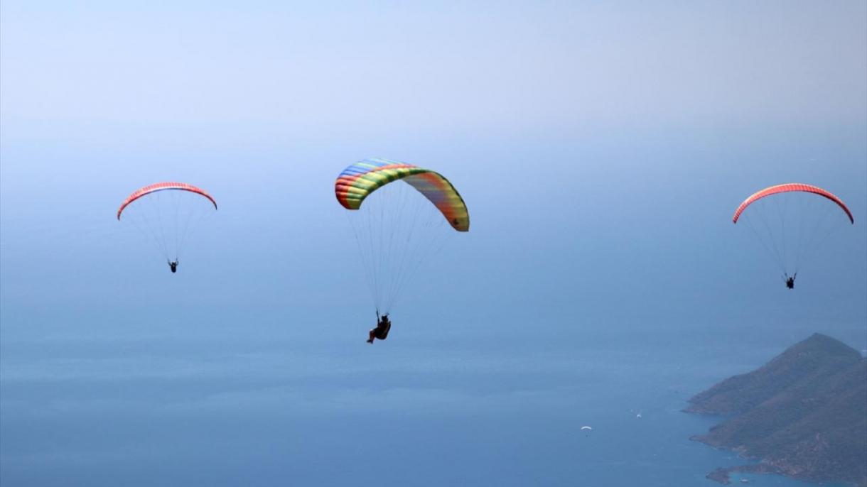 Babadağ Ölüdeniz Muğla Fethiye Paraşut2.jpg