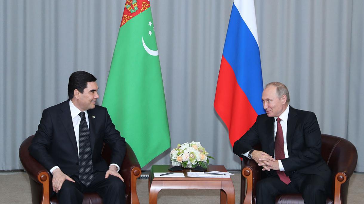 Türkmenistanyň Prezidenti rus lider bilen duşuşdy