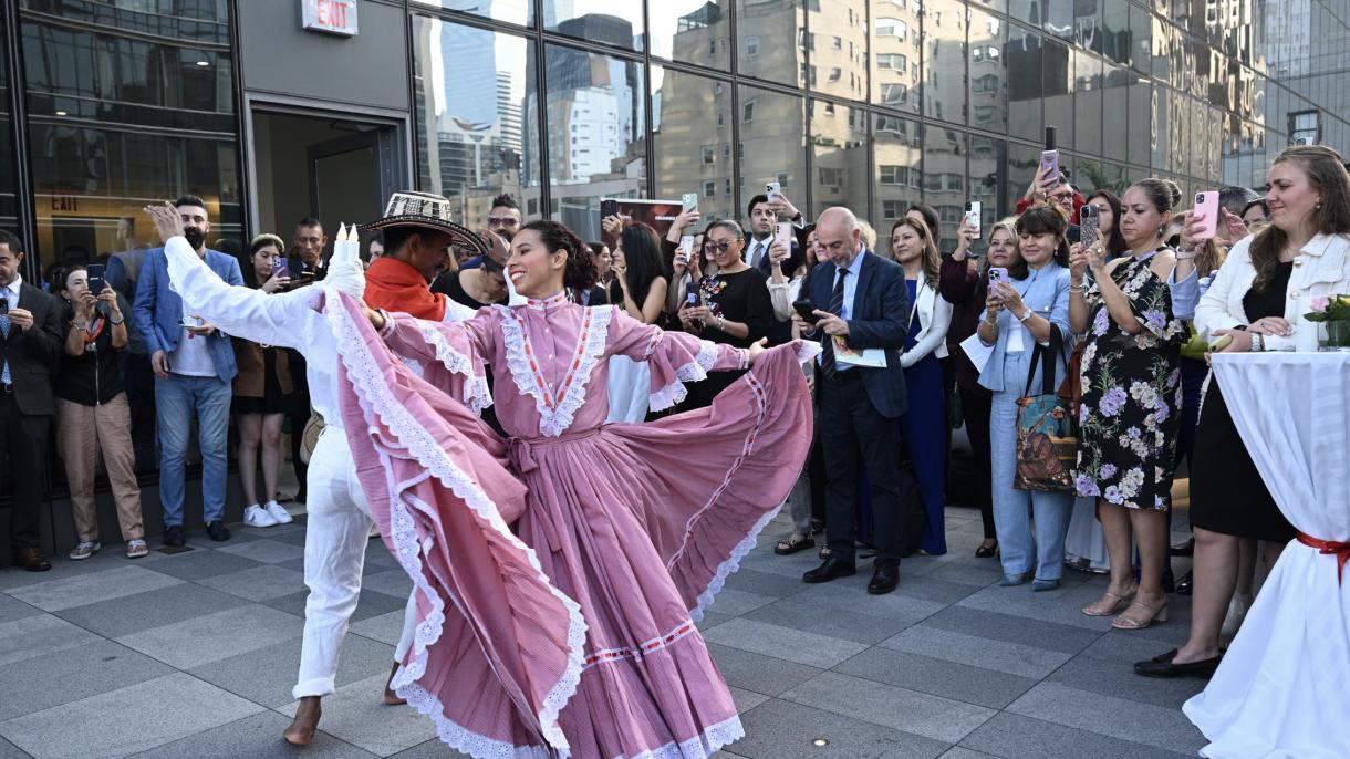 Evento cultural Türkiye-Colombia en la Casa Turca en Nueva York