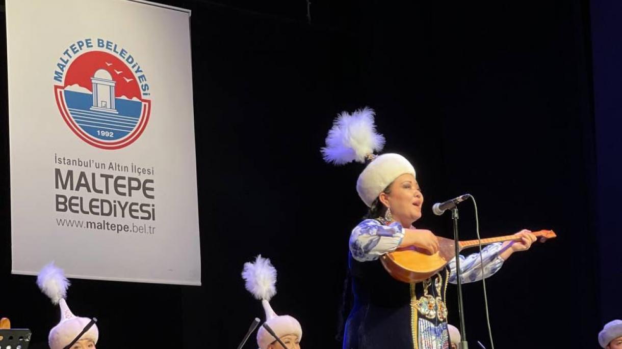 Kazakistan_konser_kazakça_Köktuğ