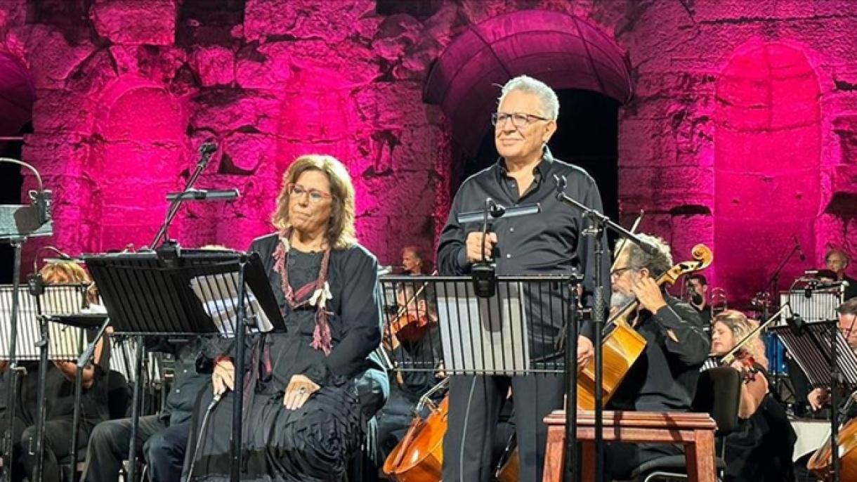 Zülfü Livaneli și Maria Farantouri au susținut un concert la Atena