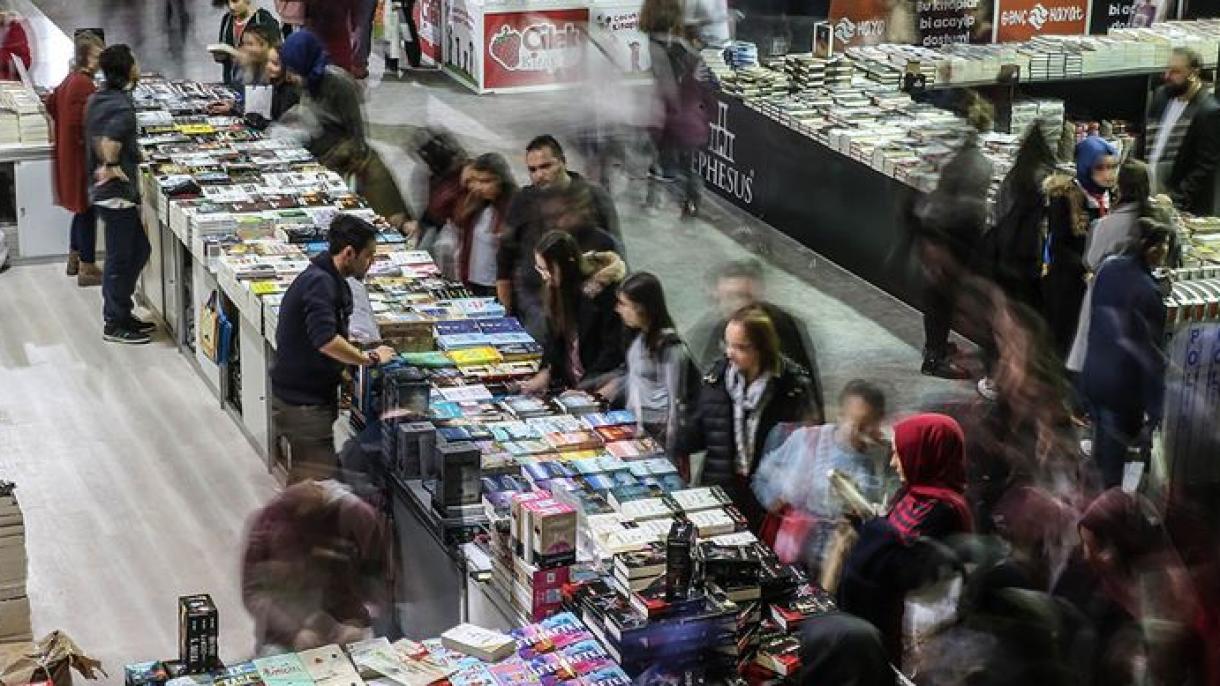 A 7ª Feira Internacional do Livro da CNR abrirá suas portas entre 8 e 16 de fevereiro em Istambul