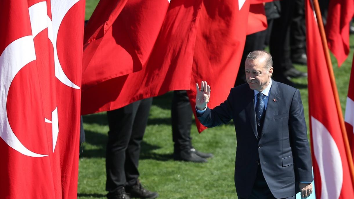 Poutine appelle Erdogan pour le féliciter