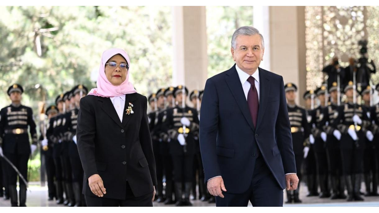 Mirziyayev Halime Yakup Singapur Özbekistan1.jpg