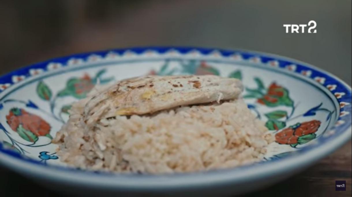 Esta semana vamos a la histórica ciudad de Estambul para preparar ‘arroz con anjova’