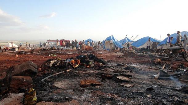叙利亚战机对伊德里伯难民营发动空袭 27人死亡