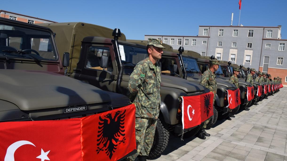 Turqia mbështet Forcat e Armatosura të Shqipërisë