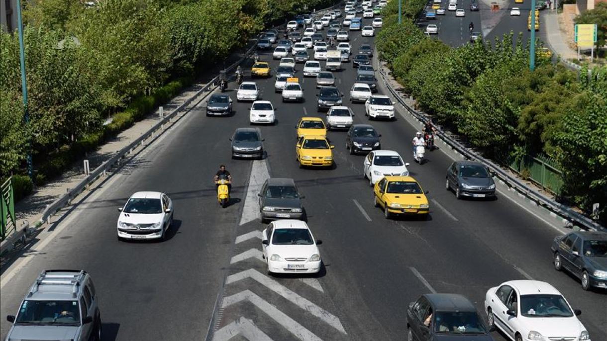 Iran aumenta prezzi del petrolio