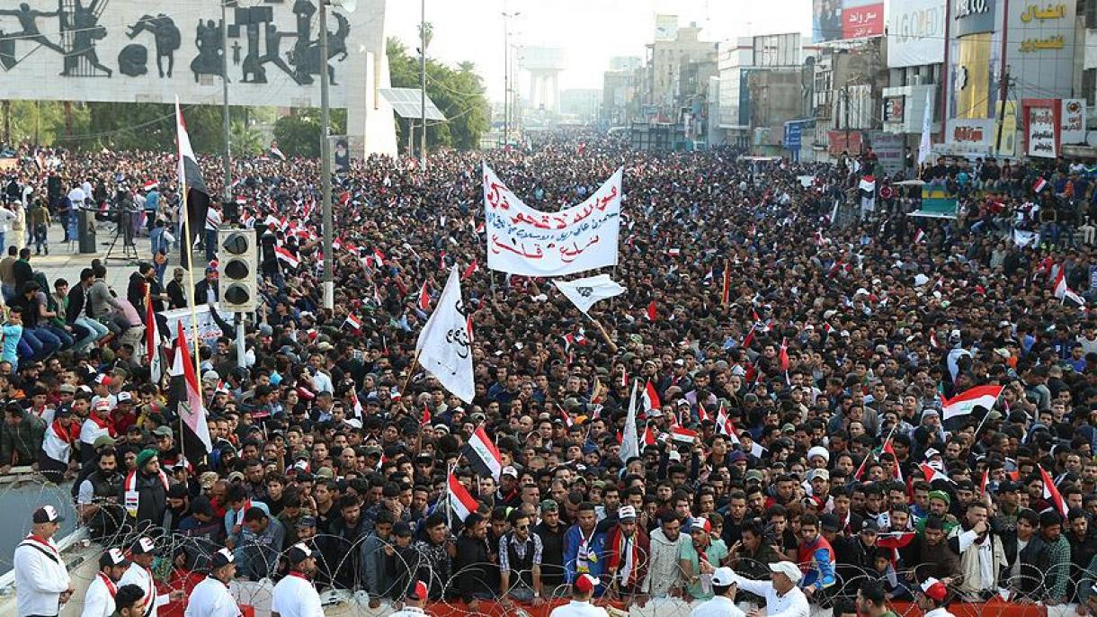 巴格达爆发反政府大规模示威游行