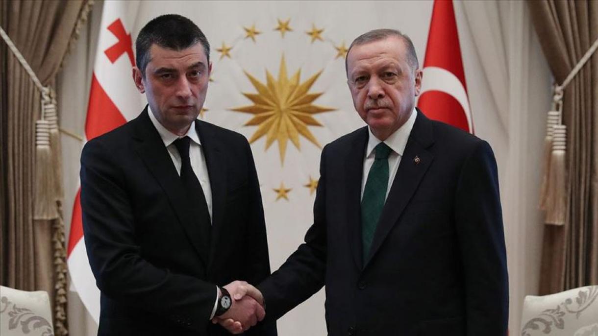 Gruziýanyň Premýer ministri Prezident Erdoganyň myhmany hökmünde Türkiýä geldi