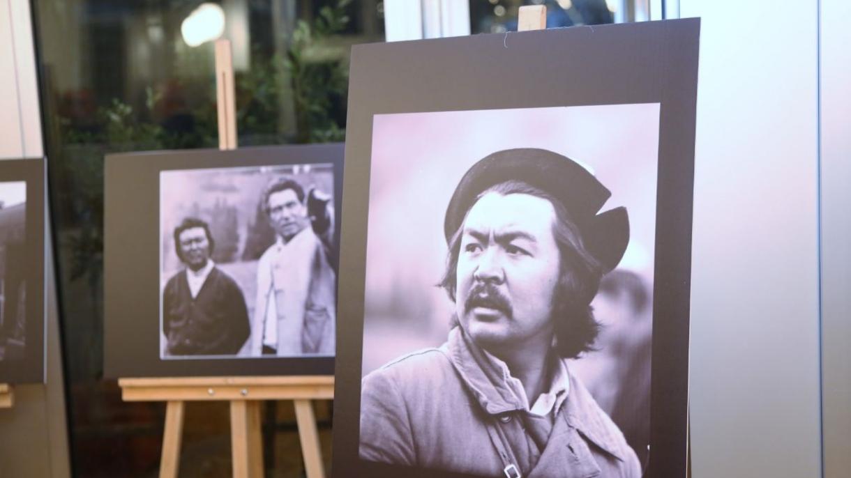 Kırgız Yönetmen Bolot Şamşiyev Anma 5.jpg
