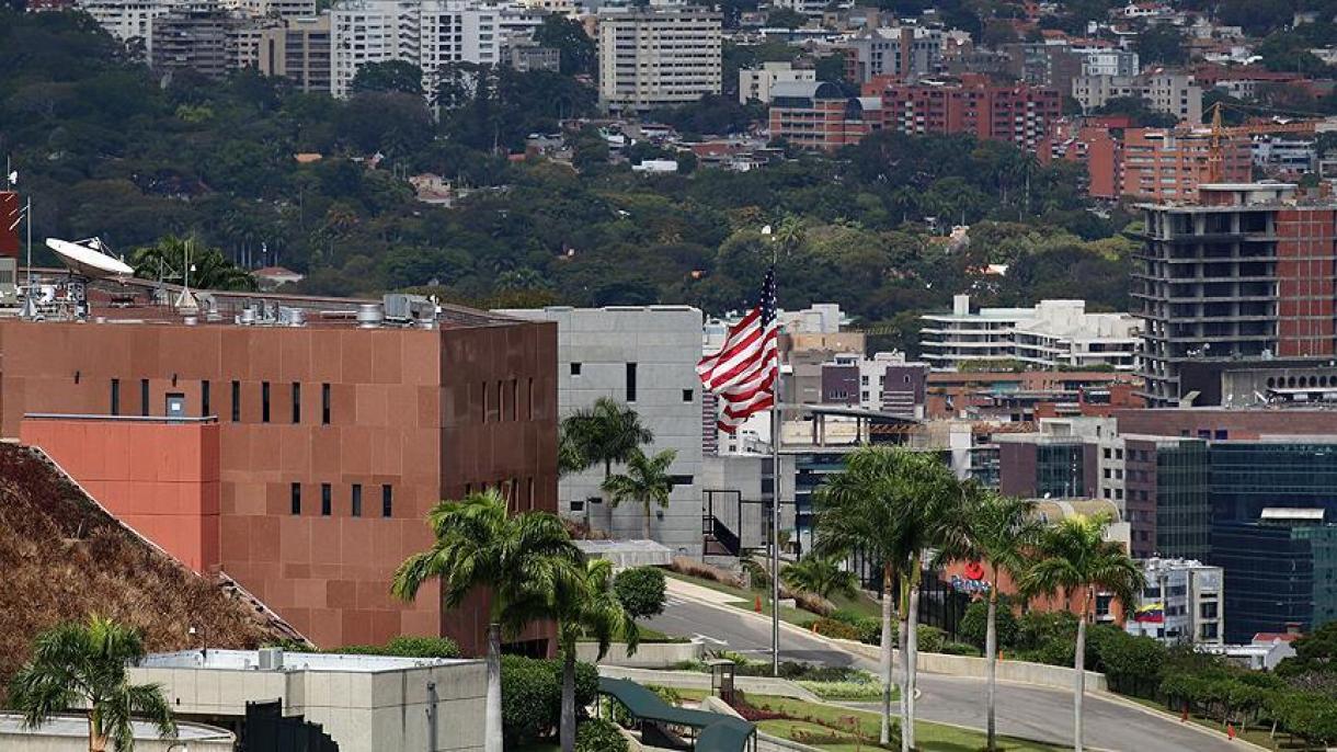 Venezuela confirma retirada do pessoal diplomático dos EUA em Caracas