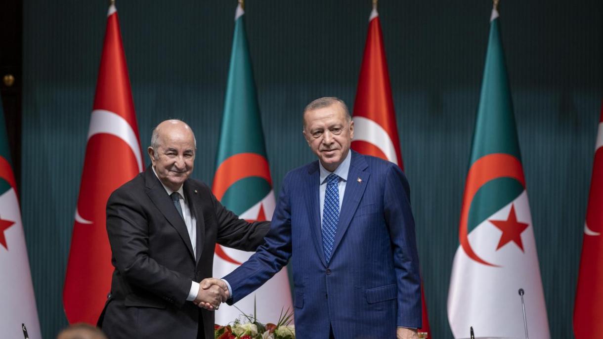سفر رئیس جمهور الجزایر به ترکیه