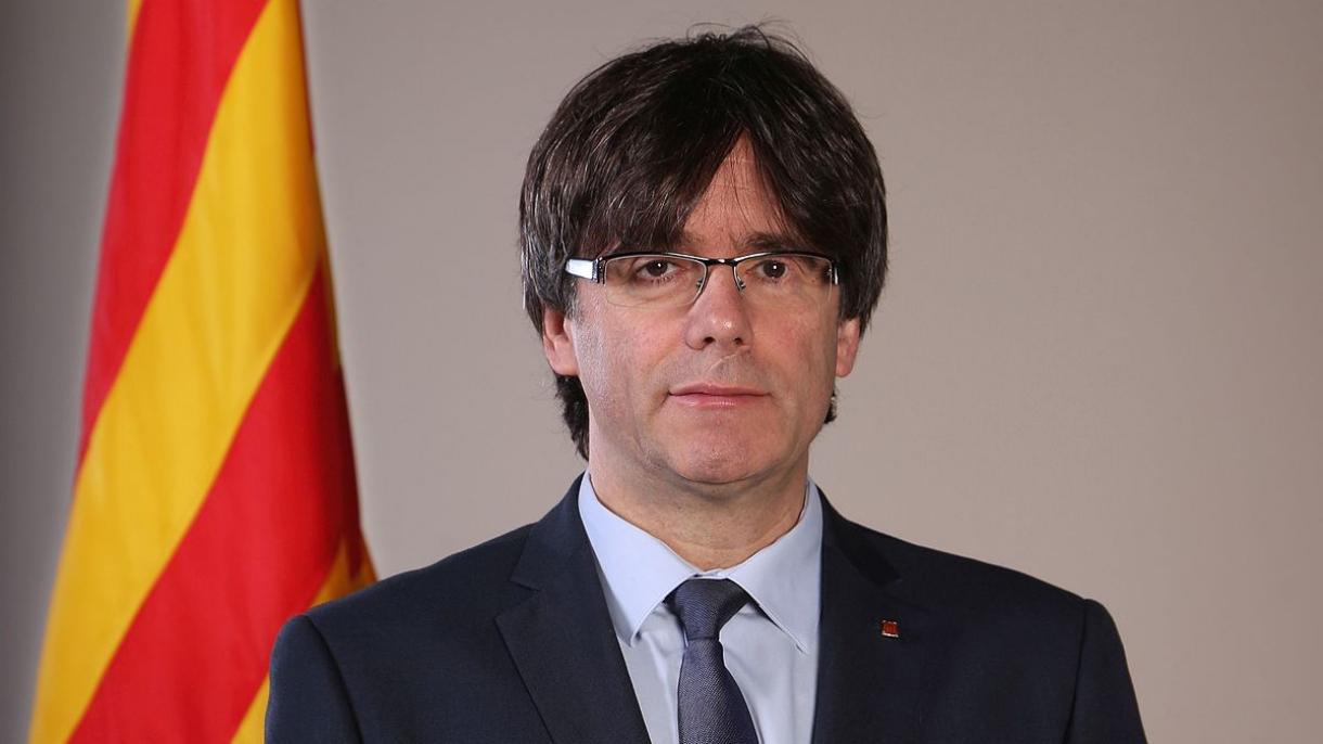 Puigdemont dice que aplicará la ley que prevé la declaración de independencia