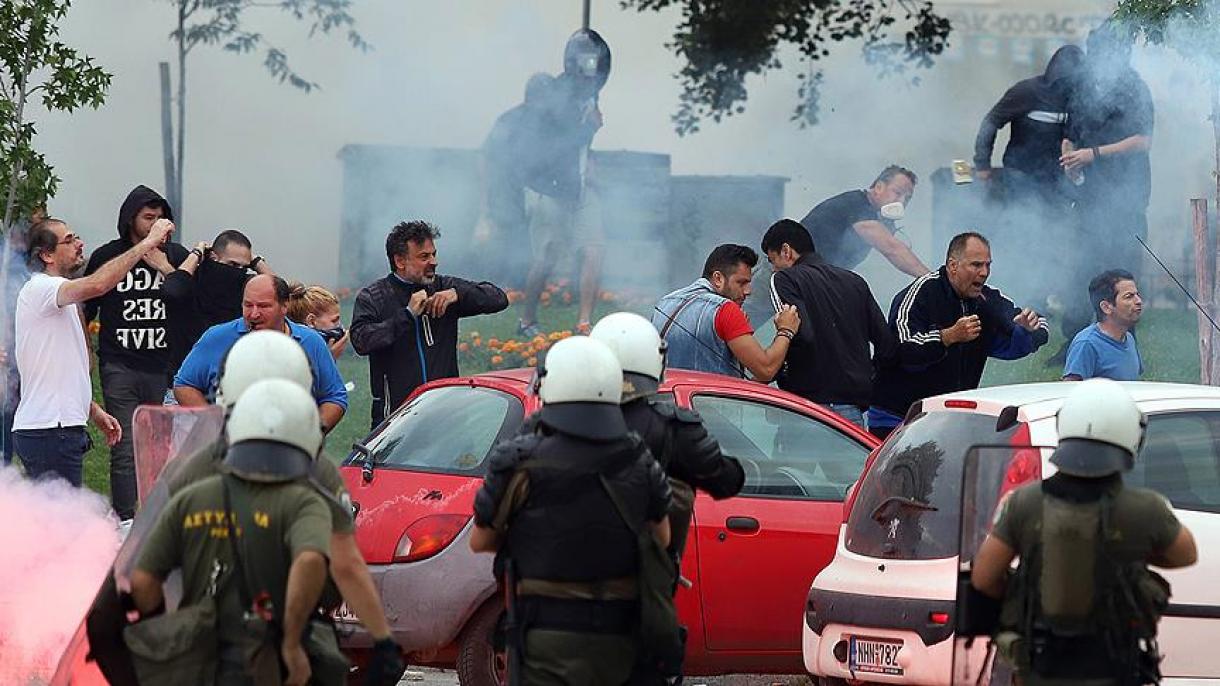 درگیری بین پلیس و نیروهای امنیتی در یونان