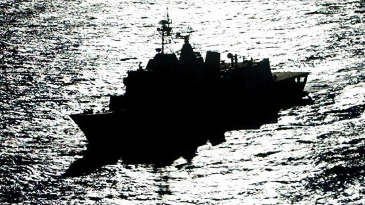美国导弹驱逐舰进入南中国海自由航行