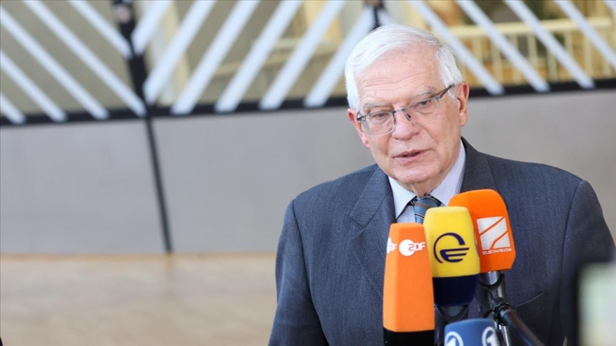 Josep Borrell: "Impossibile realizzare la richiesta di Zelensky per il no-fly zone"