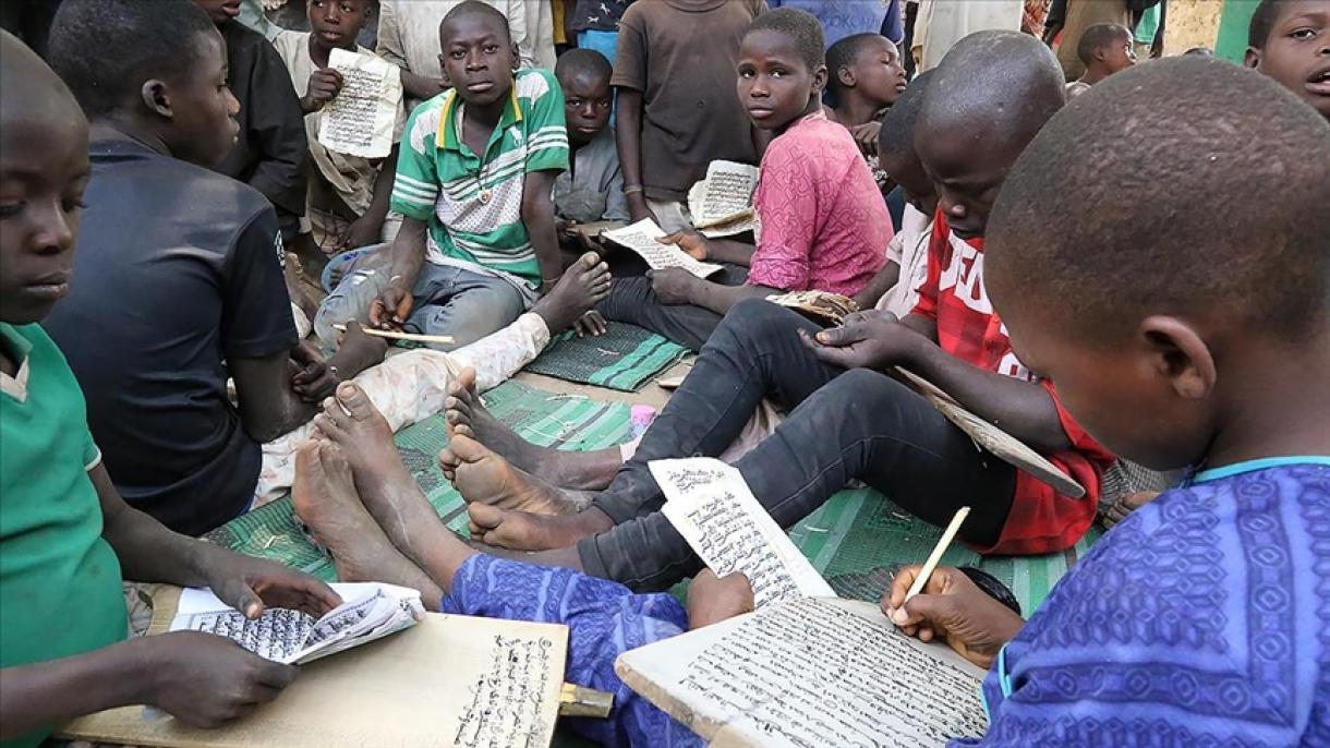 Apoyo educativo para niños y jóvenes en Nigeria de Unicef