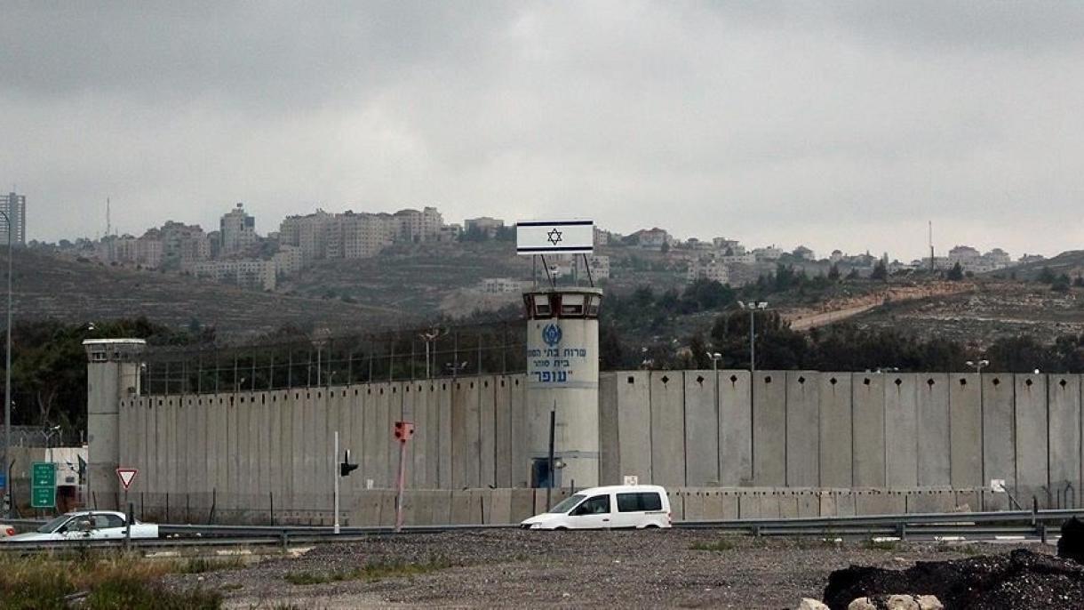 Cinco palestinos em greve de fome em prisões israelenses