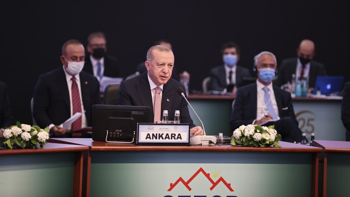Cumhurbaşkanı Recep Tayyip Erdoğan - GDAÜ - SEECP 01.jpg