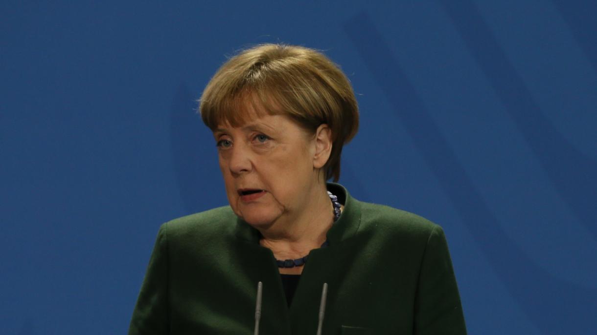 Angela Merkel penşenbe güni Türkiýä geler