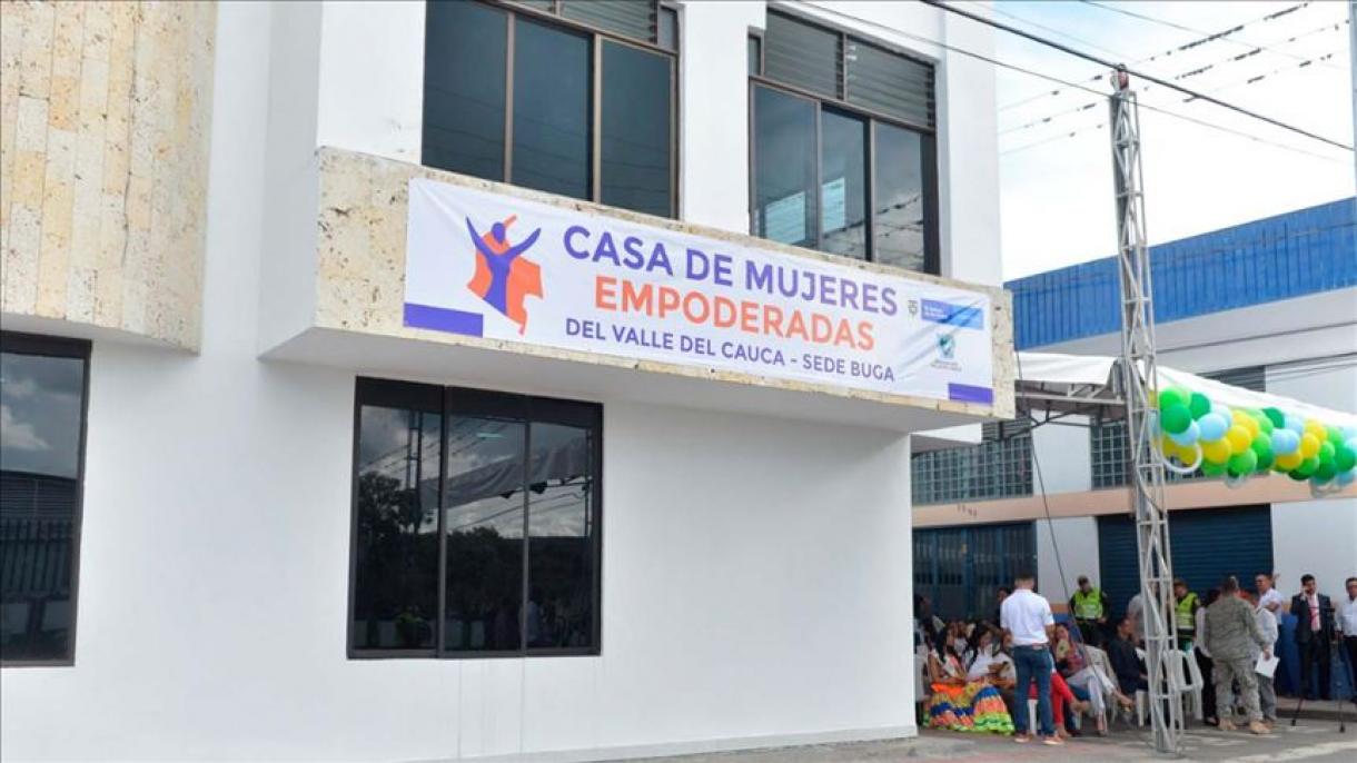 Turquía fortalece las aulas de tecnología para ‘Casas de Mujeres Empoderadas’ en Colombia
