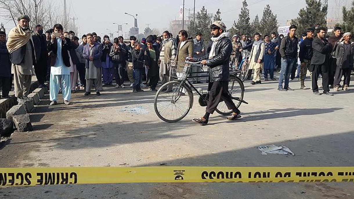 Decenas de muertos en un atentado suicida en Kabul